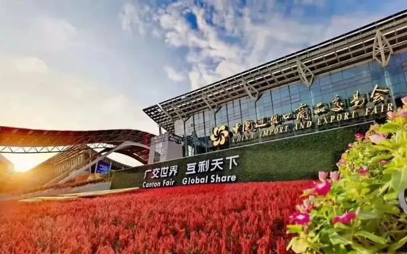 雷諾爾電氣閃耀第135屆廣交會(huì )，自主技術(shù)創(chuàng  )新引領(lǐng)行業(yè)未來(lái)